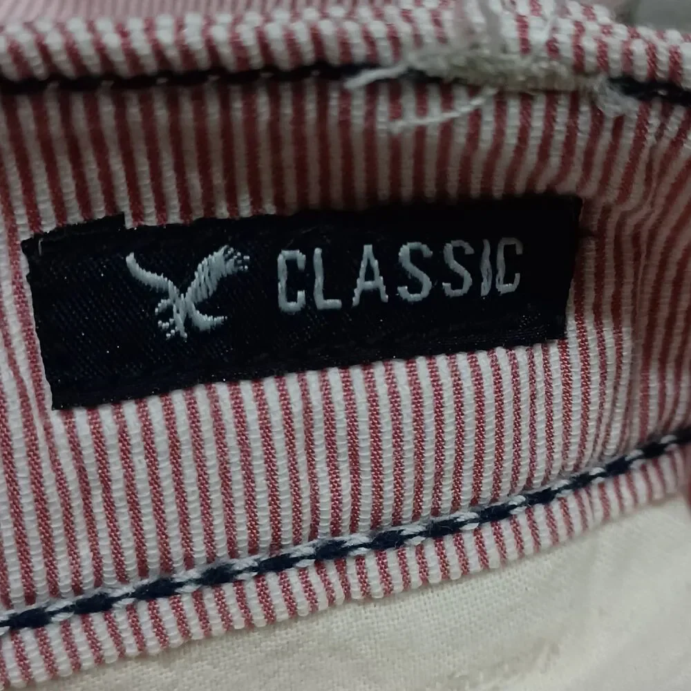 American Eagle Mens Size 36 Red White Stripe 100% Cotton Classic Shorts
